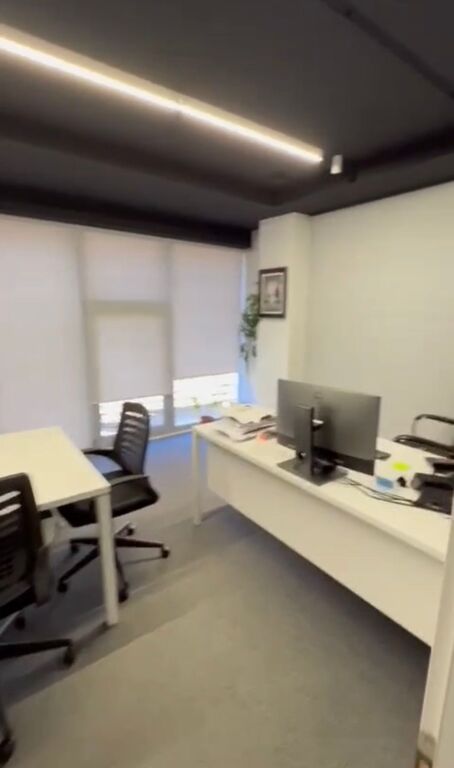 Ufficio in affitto 72 m2 a Pazari i Ri