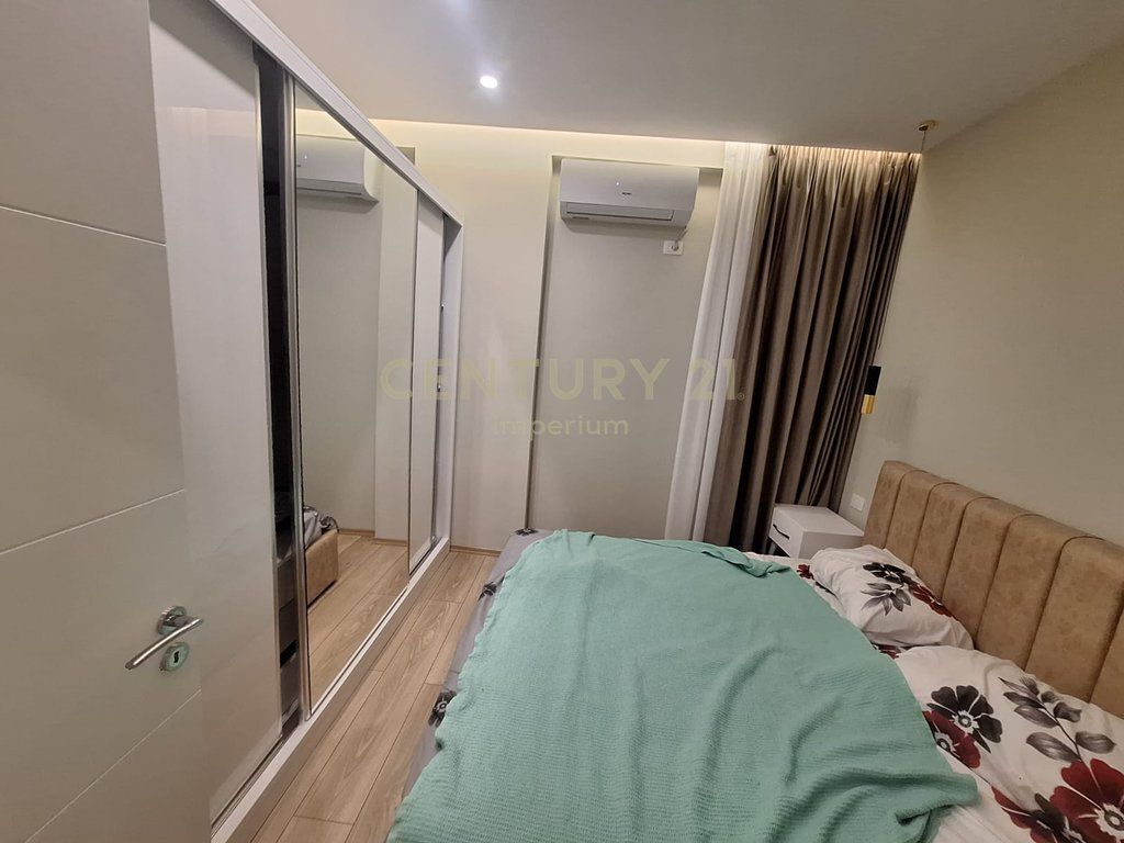 Apartament 1+1+post parkimi i perfshire ne cmim për qira në Astir!