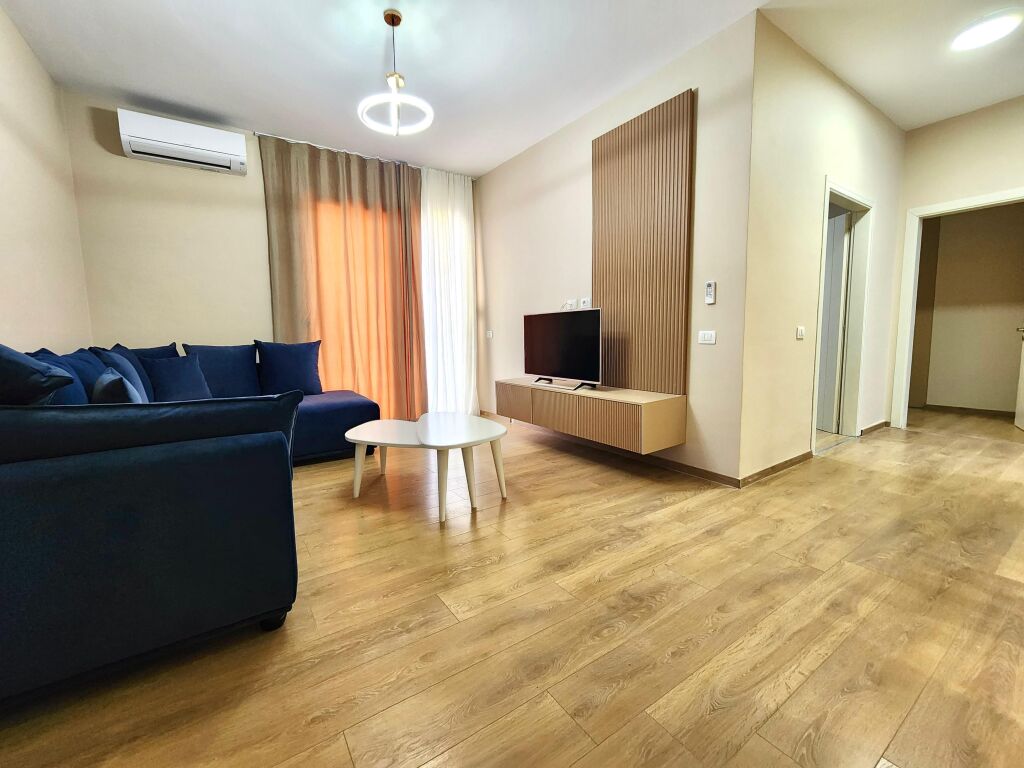 🏡 **FOR RENT: Panoramic 2+1 Apartment Overlooking Dry Lake 📍 Hamdi Garunja Street – Sauk | 105 m² | 70,000 ALL/Month**