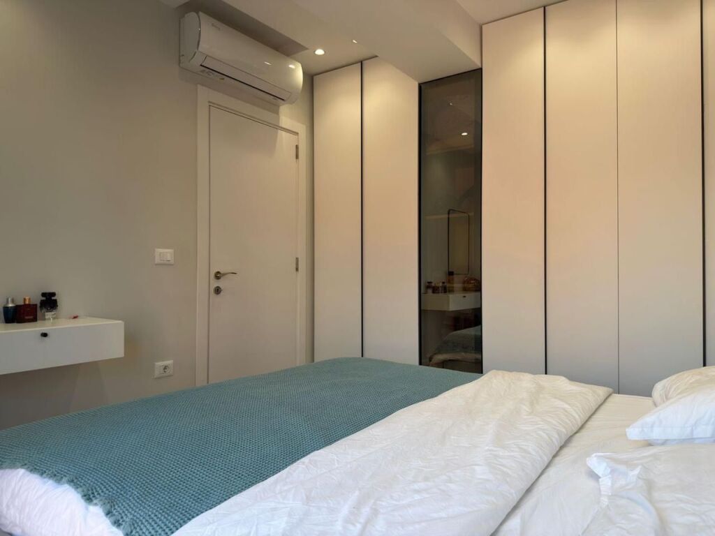 Apartament 1+1 ne shitje , Rr Kavajes