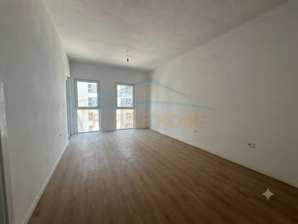 Shitet, Apartament 1+1, Tirana Entry 2, Tiranë.