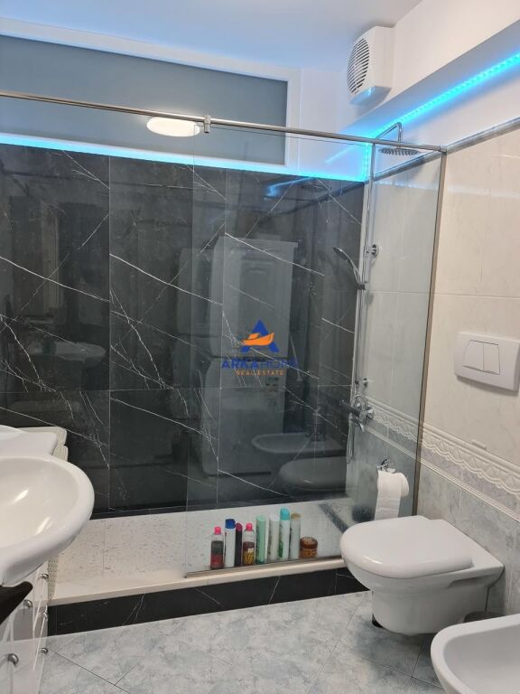 APPARTAMENTO 3+1 IN AFFITTO "LAGO ARTIFICIALE" 75.000 LEKE