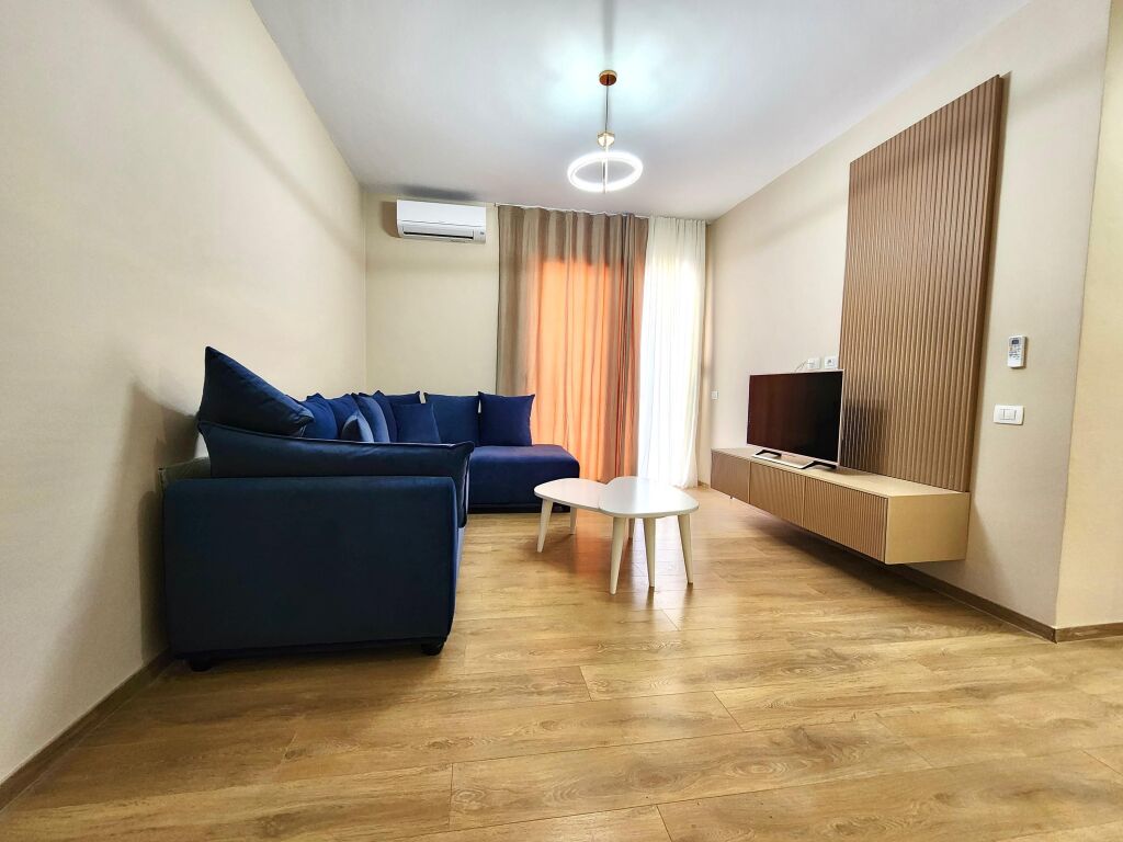 🏡 **FOR RENT: Panoramic 2+1 Apartment Overlooking Dry Lake 📍 Hamdi Garunja Street – Sauk | 105 m² | 70,000 ALL/Month**