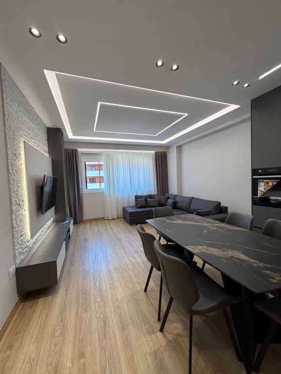 Apartament luksoz urban gate Astir