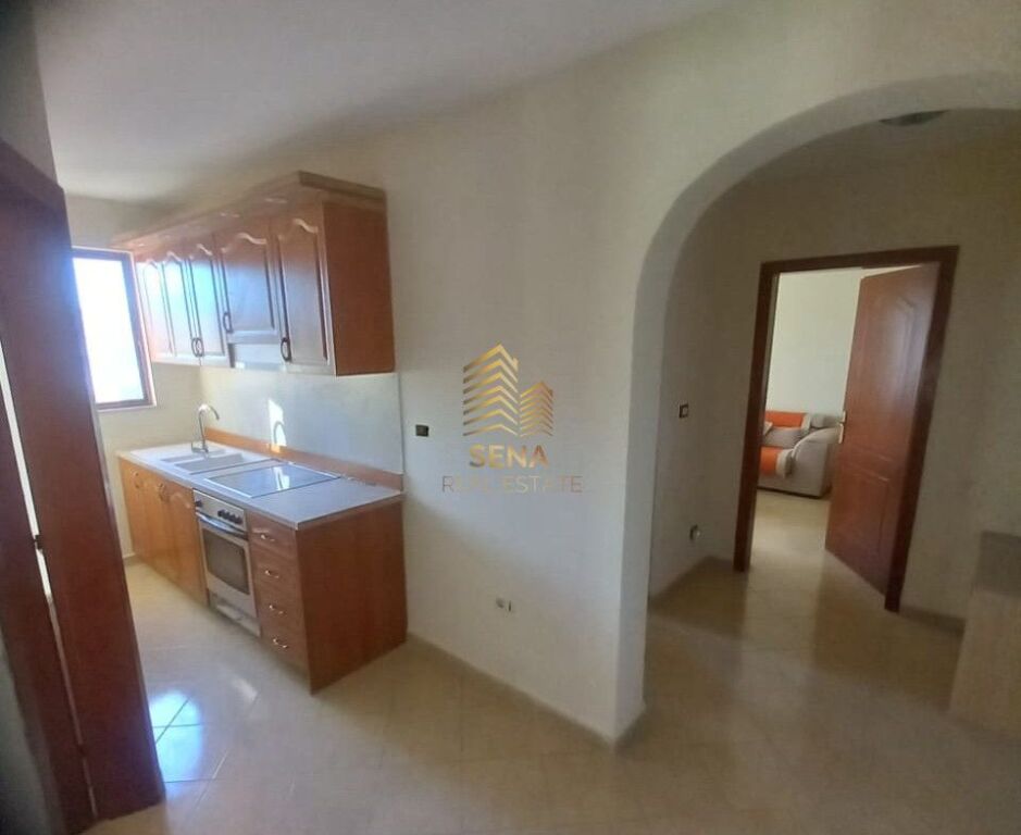 Affitto, Appartamento 1+1, Selite 42.000 Leke/mese