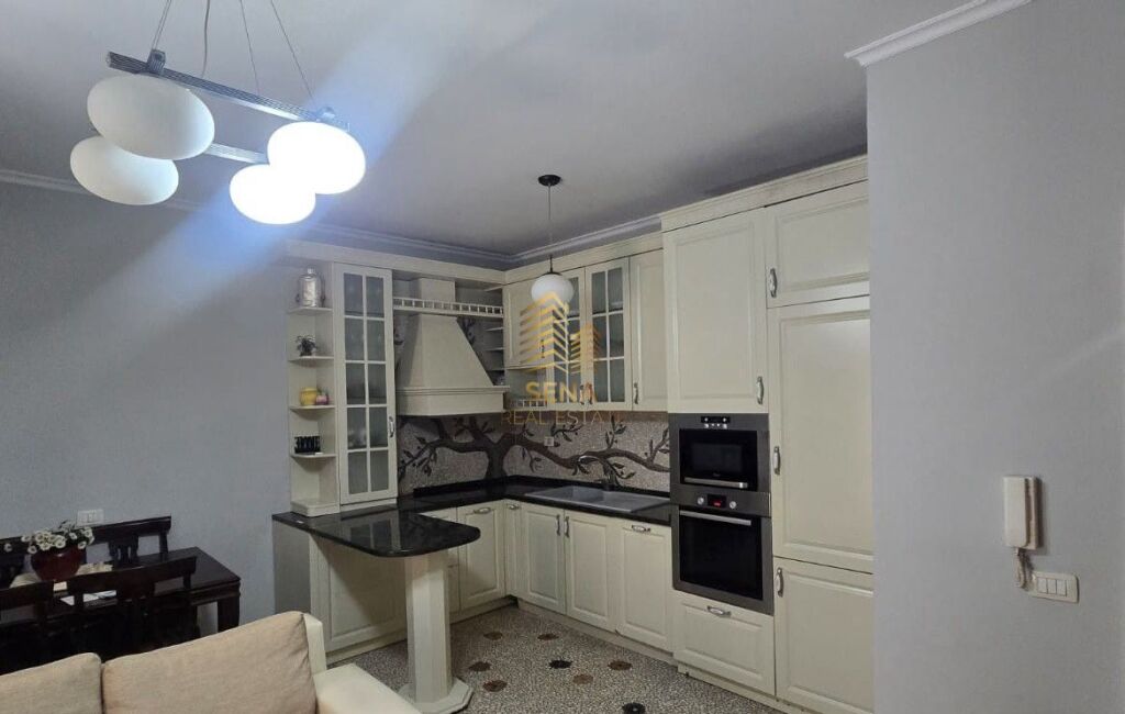 Qira, Apartament 1+1+Blk, Komuna e Parisit, 65.000 Leke/Muaj