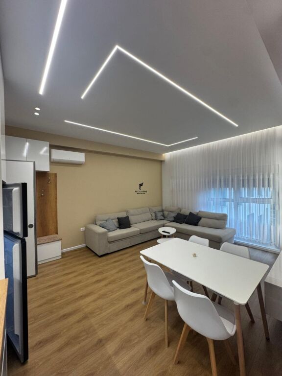 APARTAMENT ME QERA 1+1 ALI DEM 50.000 LEKE FH-84697