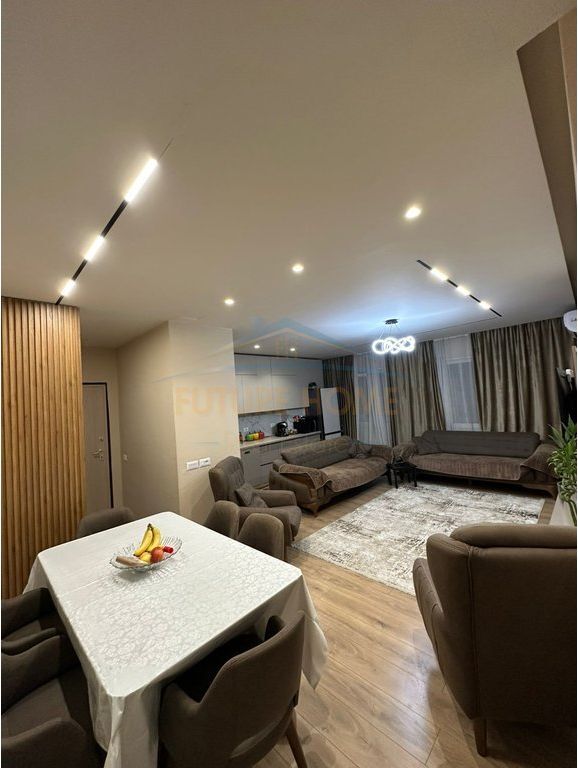 For sale 2+1+2, near Fresku Restaurant. ALF71848