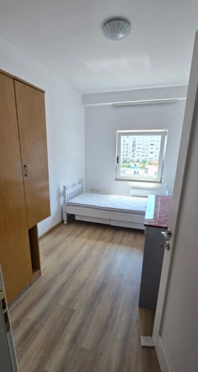 Appartamento 2+1+1 Balcone In Affitto