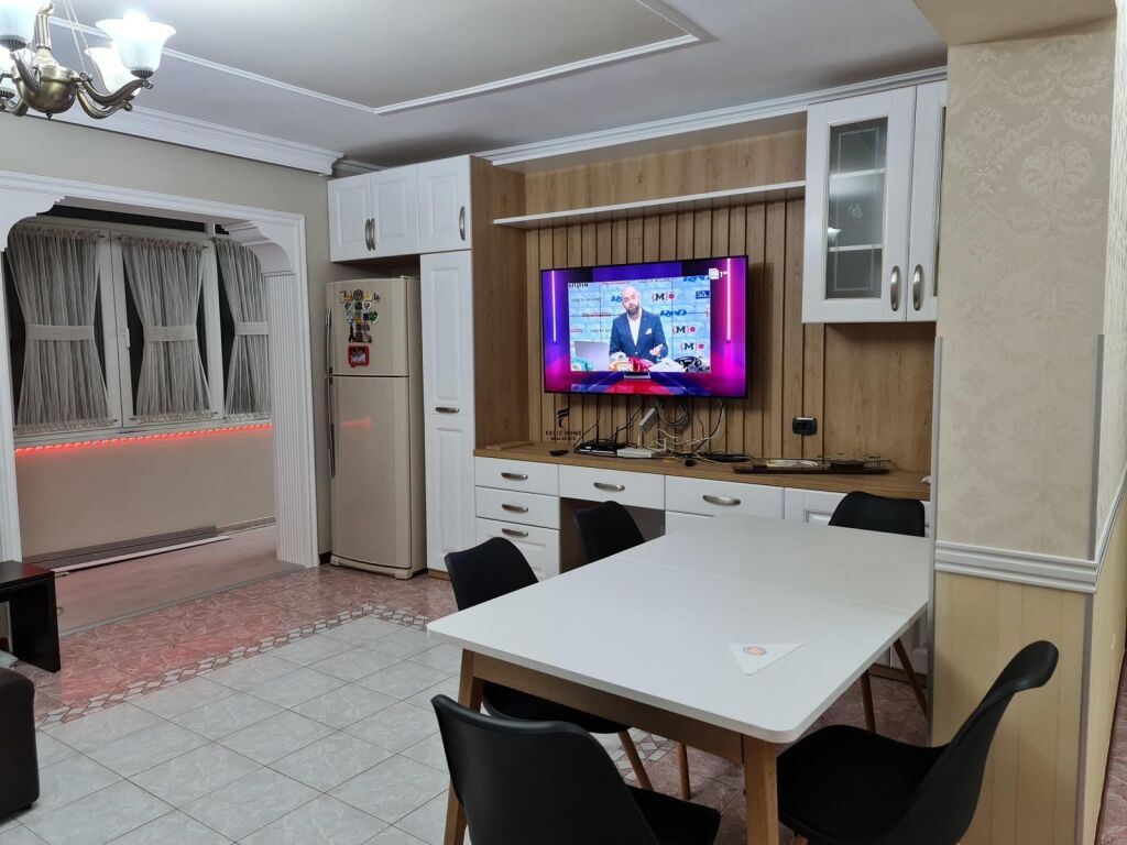 APARTAMENT ME QERA 3+1 BLLOK 75.000 LEKE FH-84671