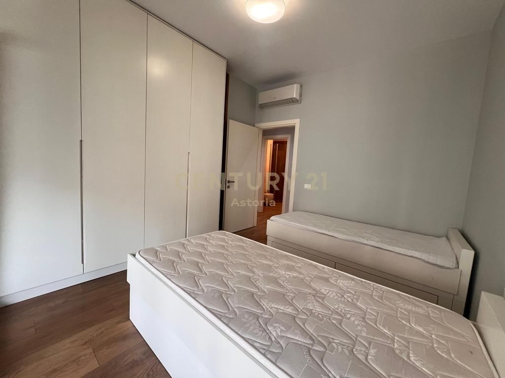 Apartment 2+1+2 with Parking Space for Rent – Kika Complex