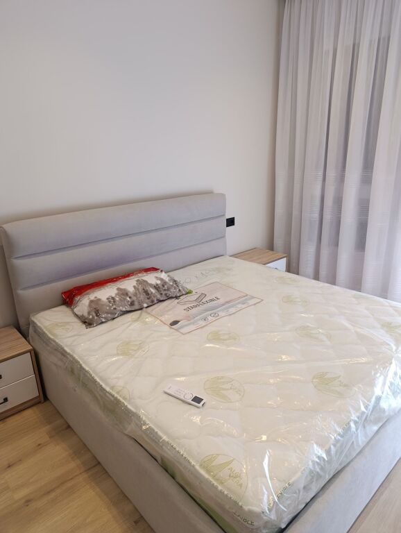 Qera | Apartament 2 + 1 + 2 | Rruga 5 Maji | 600 €/muaj