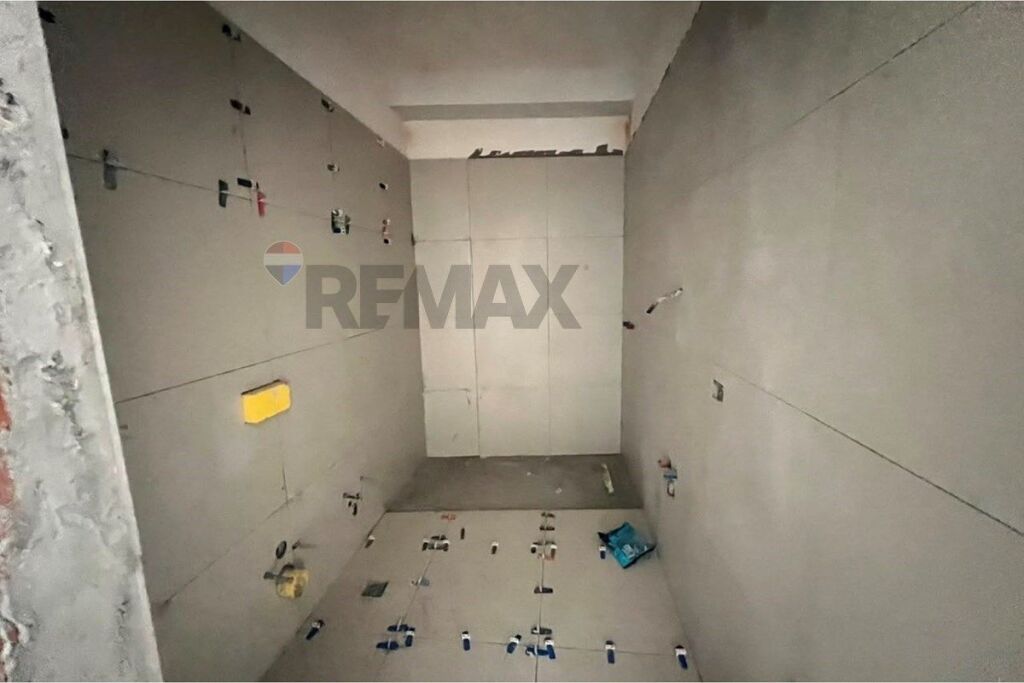 APARTAMENT 1+1 PER SHITJE NE QENDER