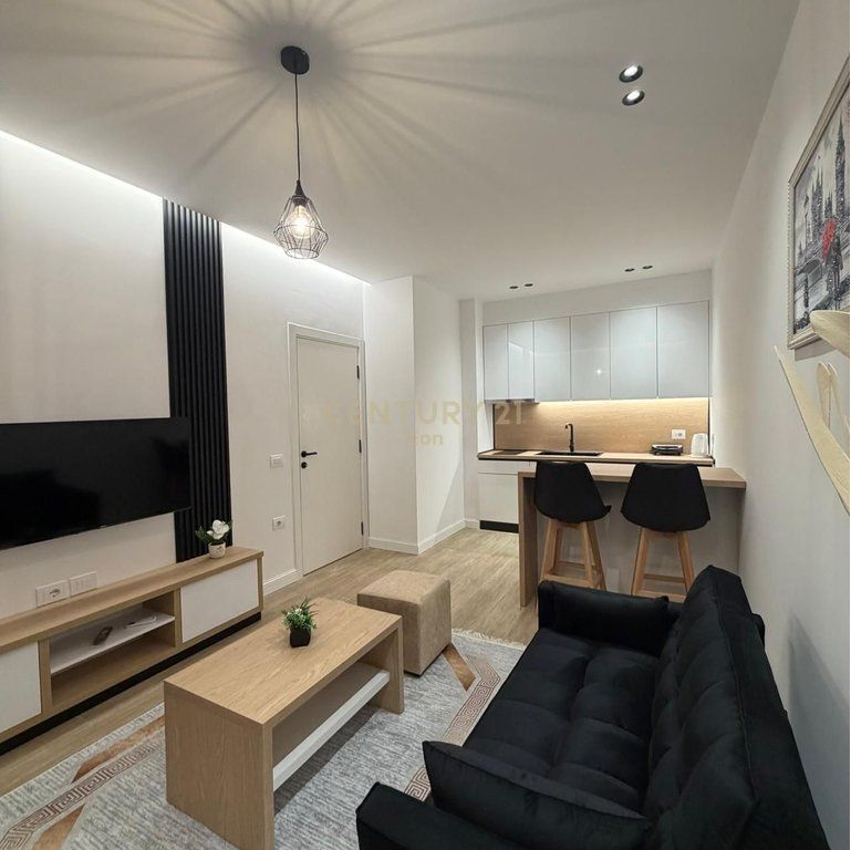 Apartament 1+1 në Malin e Robit, Golem – i ri, i mobiluar dhe gati për banim! 115,000 €