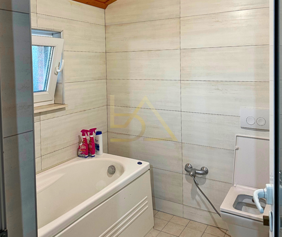 Vilë Dy Kateshe për Shitje – Hamallaj, Pas Vala Mar Residence