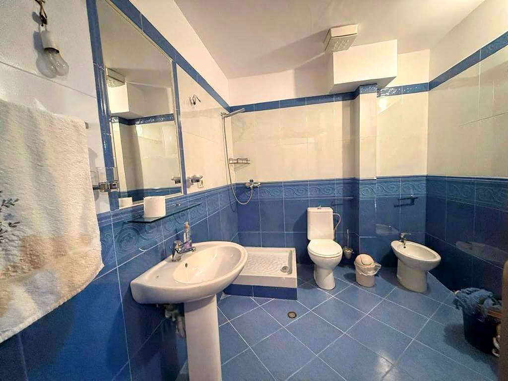 Apartament 1+1 - 21 Dhjetori mbrapa Spitalit Gjerman