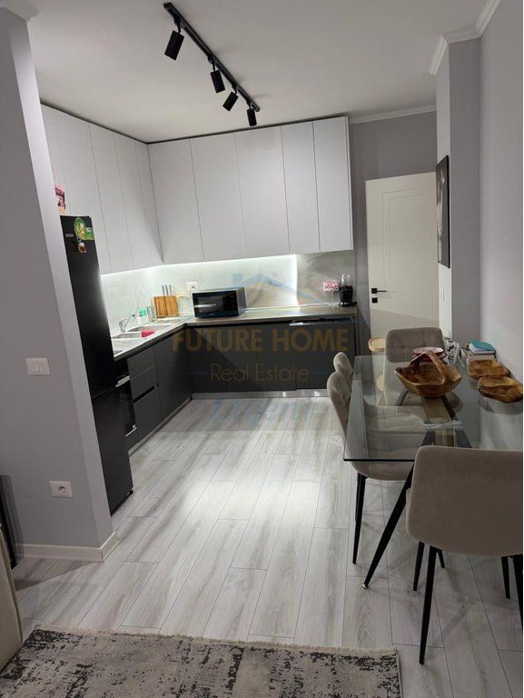 Affitto, Appartamento 1+1, Lago Secco, Tirana.