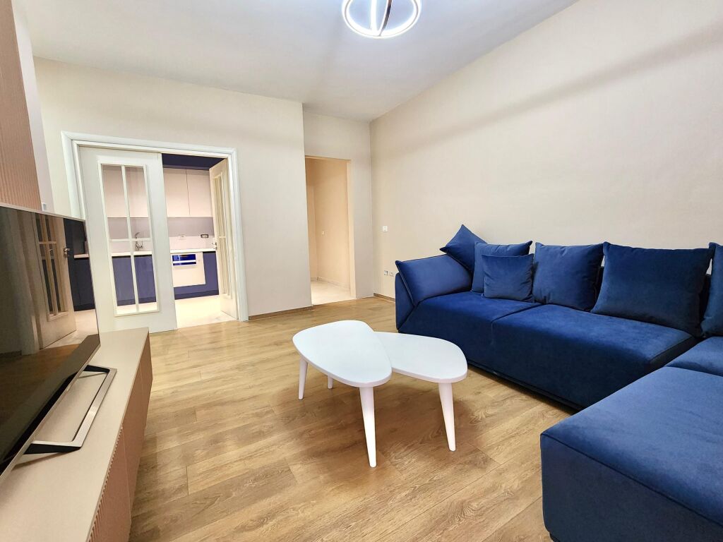 🏡 **FOR RENT: Panoramic 2+1 Apartment Overlooking Dry Lake 📍 Hamdi Garunja Street – Sauk | 105 m² | 70,000 ALL/Month**