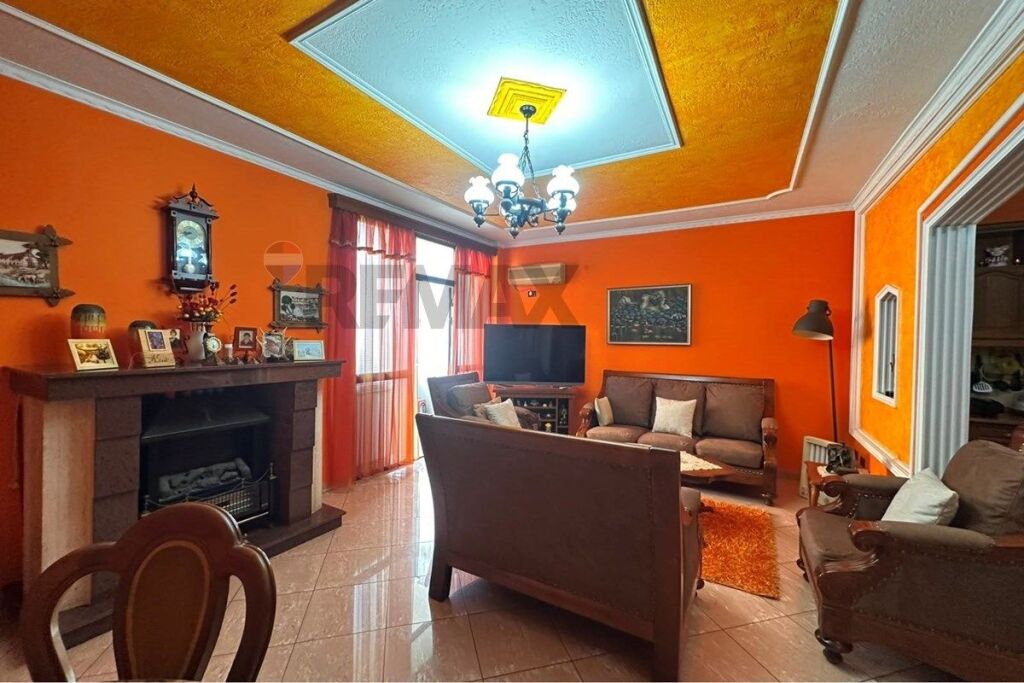Apartament - Për Qira - Rruga e Kavajës, Tiranë