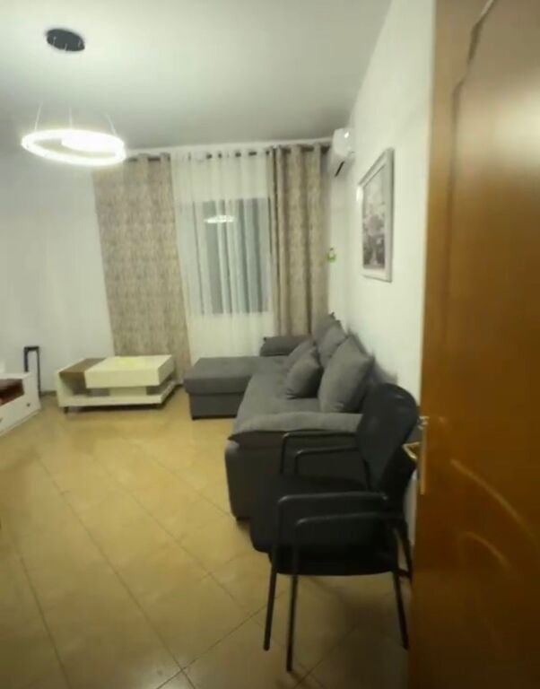 Appartamento 1+1+1 Balcone In Affitto