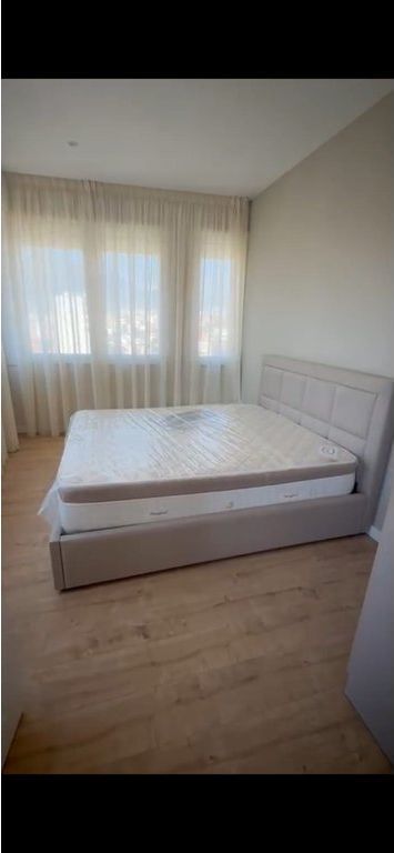 Apartament 1+1 Me Qira në Tregu Elektrik, Tiranë
