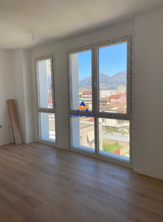 FOR SALE APARTMENT 1+1 "BULEVARDI I RI" 150000 EURO