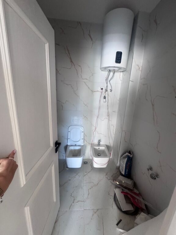 🏡 Shitet Apartament 2+1 + Ballkon – Pazari i Ri