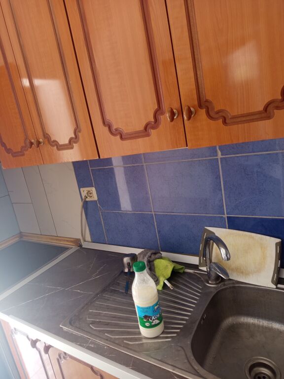 Apartment 1+1. 27000 leke.21 December
