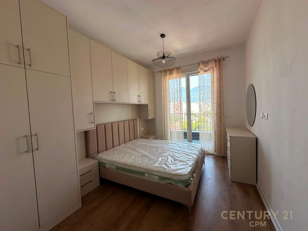 Affittiamo Appartamento 1+1 Vicino a Uptown!