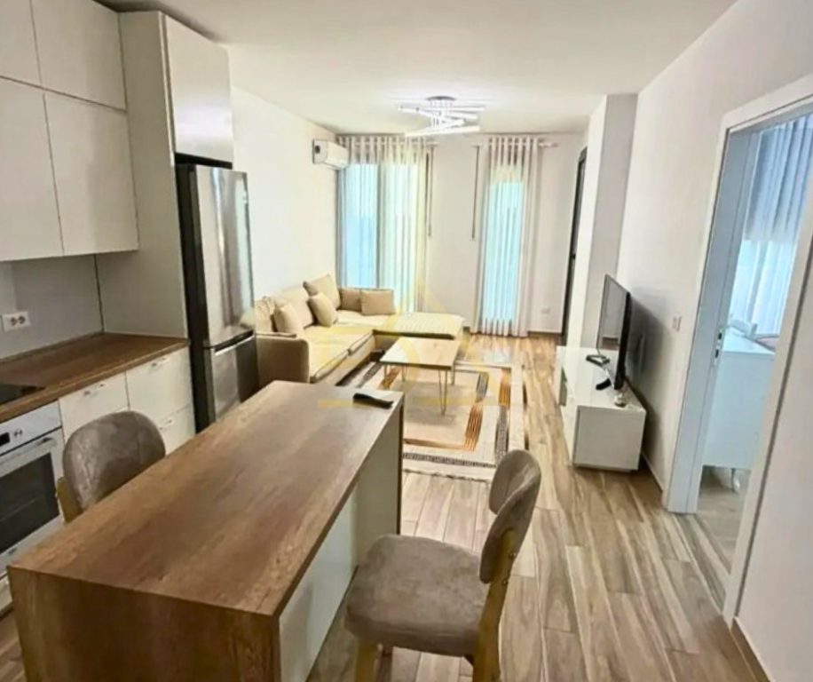 Apartament 1+1 me Qira – Kompleksi Zirkon, Porcelan, Tiranë