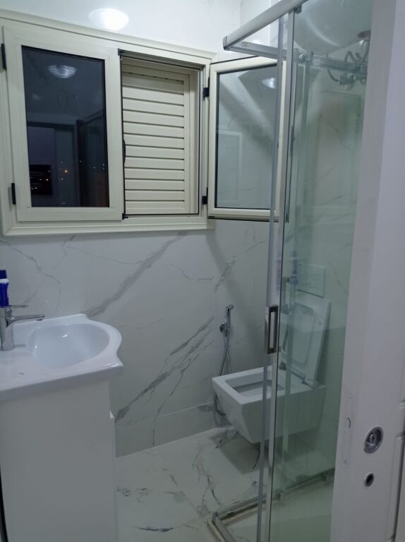 Jepet Me Qera Apartament 2+1+1 Ballkon