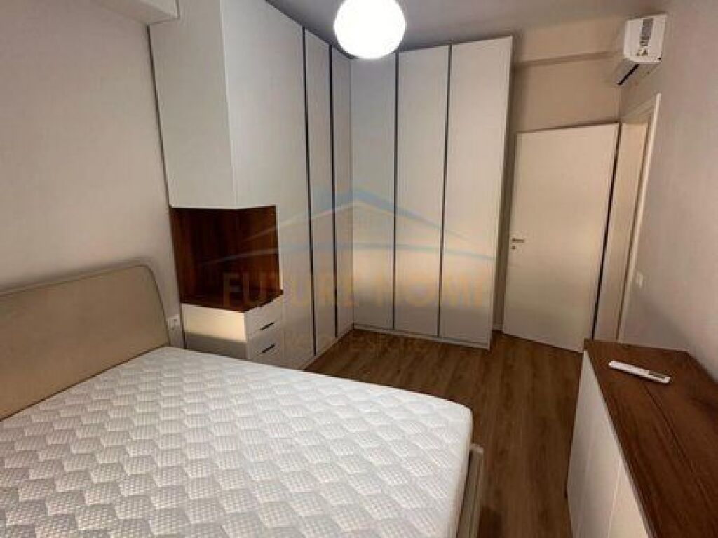 Affitto, Appartamento 1+1, Centro, Tirana.