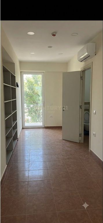 Office Space for Rent 16 m² Practical and Functional!