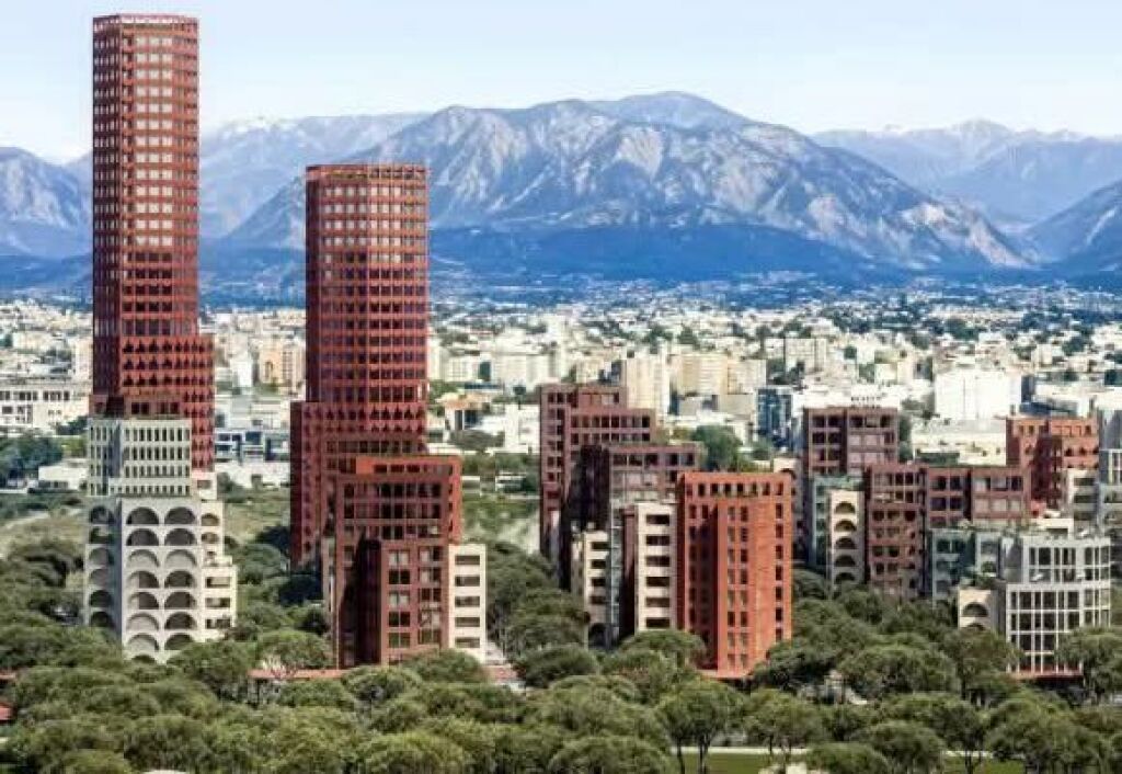 Shitet 2+1 (109 m2) në Astir 115 000 Euro (nuk jam Agjensi)
