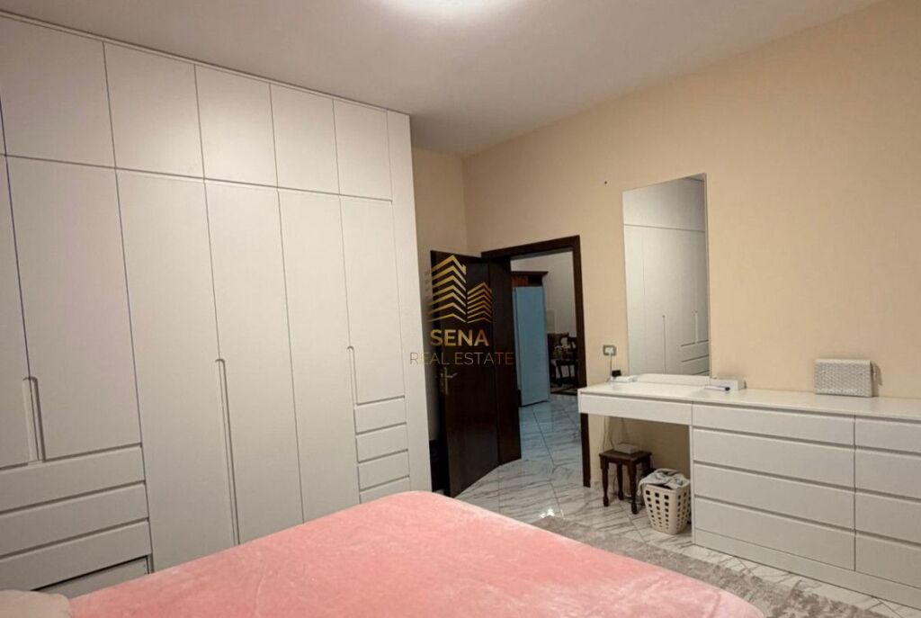 Affitto, Ingresso Privato, 2+1+balcone+Posto Auto, Univers City, 45.000 Leke/mese