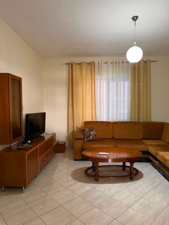 🏡 Apartment 2+1 for Rent – Astir, near Bar Artisti  📍 In one of the most sought-after areas of Astir, very close to the main road.  ✅ Type 2+1 ✅ Location with immediate access to transport, markets, and all necessary services.  Price 40,000 lek