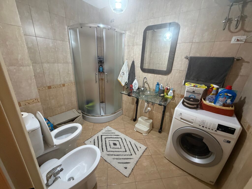 1+1, via peti lago asciutto, 500 mila leke