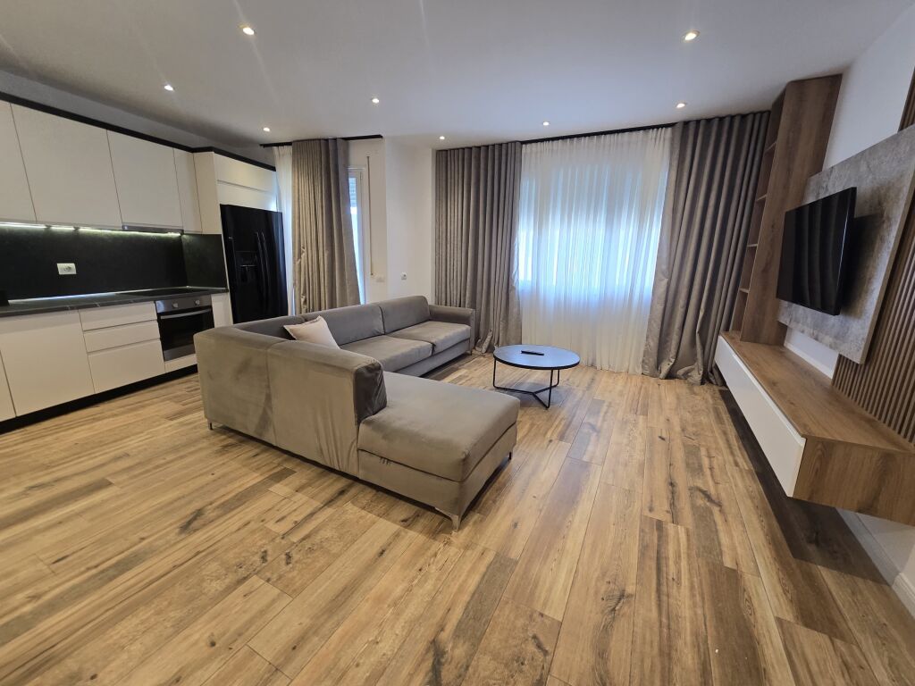 Apartment 2+1+2+2 Balconies For Rent | Dry Lake