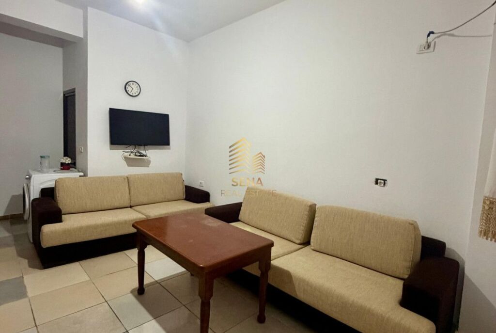 Affitto, Ingresso Privato 2+1, 5 Maggio, 39.000 Lek/mese