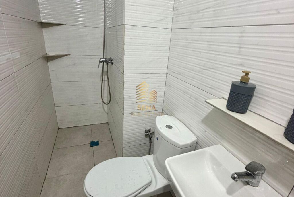 Affitto, Ingresso Privato 2+1, 5 Maggio, 39.000 Lek/mese