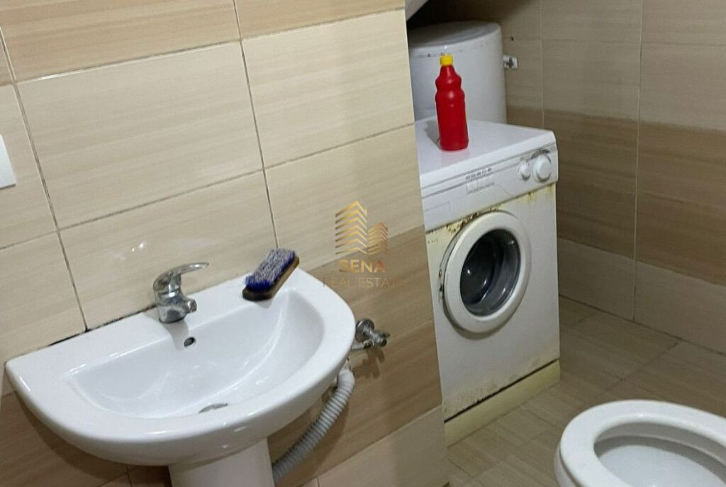Affitto, Ingresso Privato 1+1, 5 Maggio, 36.000 Lek/mese