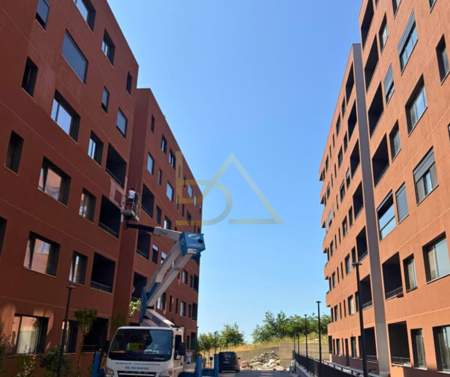 Apartment 3+1 for Sale – Elbasan Street, Tirana