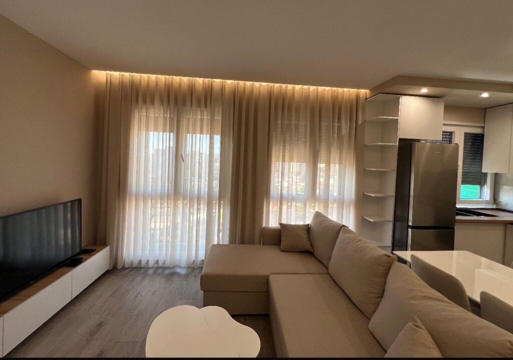 Apartament me qira 1+1 te Rr. Jordan Misja