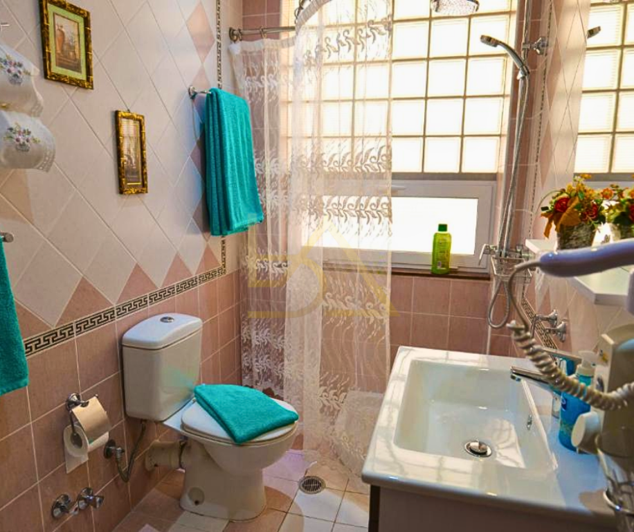 Hotel in Vendita – Centro, Sarandë