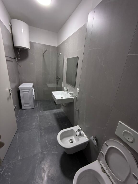 Affittasi Appartamento 1+1+1 Balcone