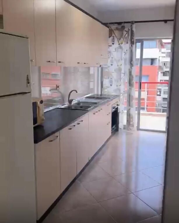 Apartament 2+1 me qira ne ASTIR