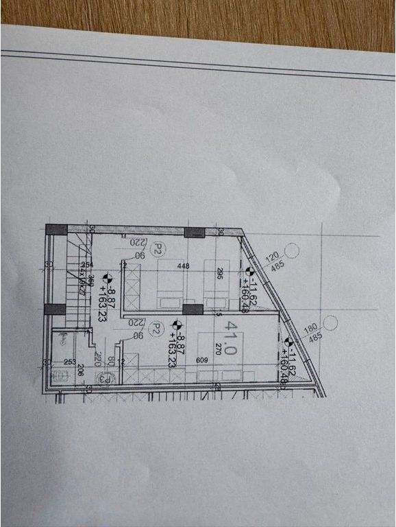 Vendesi Appartamento Duplex 2+1+2 – Kodra e Diellit