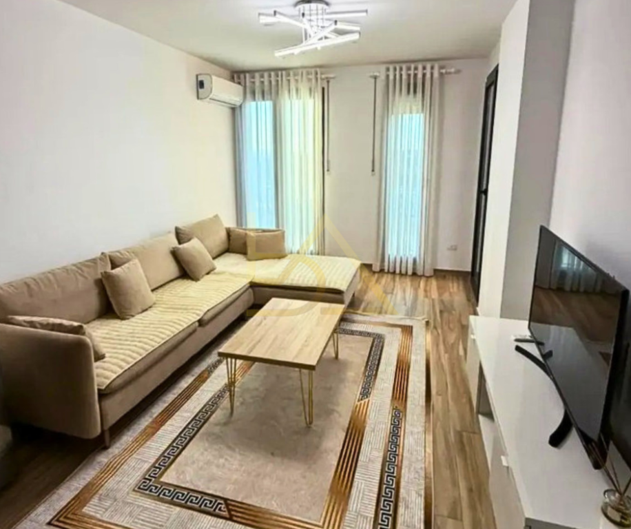 Apartament 1+1 me Qira – Kompleksi Zirkon, Porcelan, Tiranë