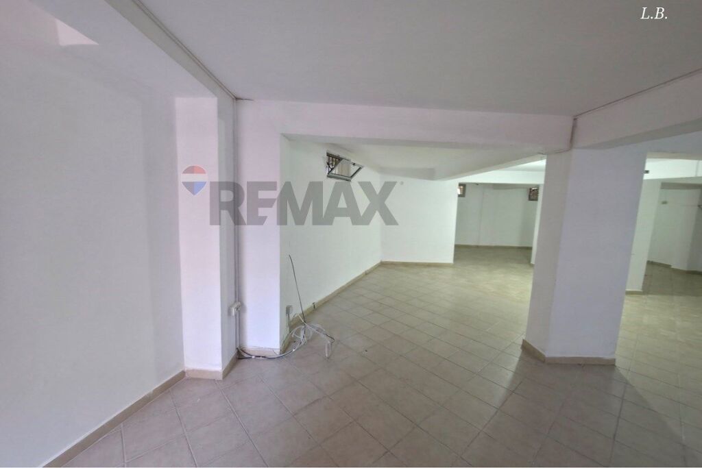 Shop/Warehouse - For Sale - Naim Frashëri Street, Tirana(ID: 530221059-498)