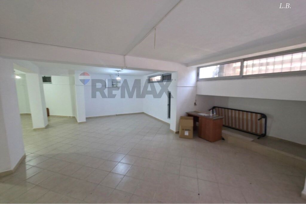 Shop/Warehouse - For Sale - Naim Frashëri Street, Tirana(ID: 530221059-498)
